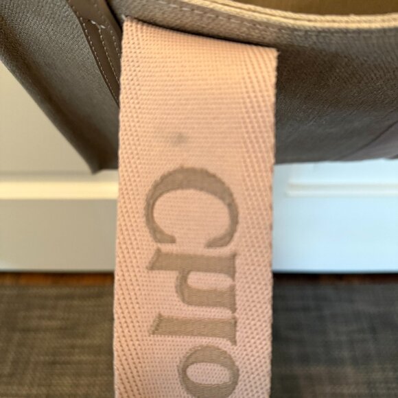 Chloe Woody Linen Canvas Tote! - Picture 5 of 10